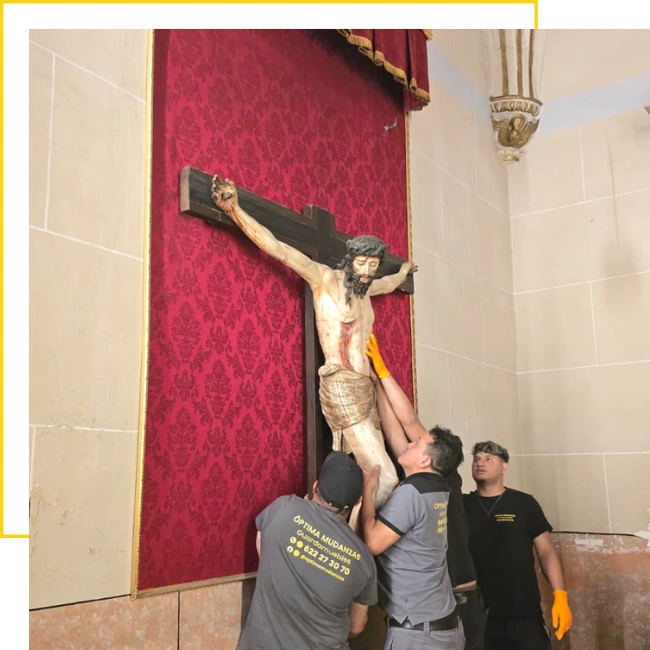 Transporte de obras de arte en Granada servicio